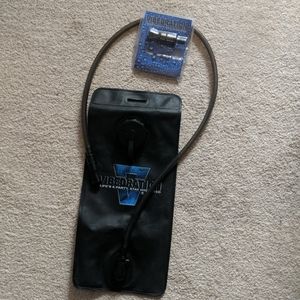 Vibedration 2L water pack with new mouthpiece